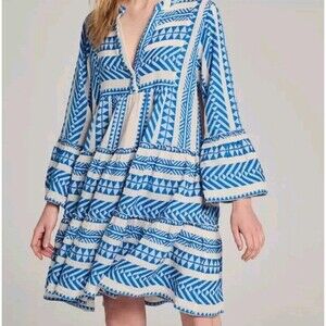 Devotion TWINS Geometric Blue and White Mini Dress